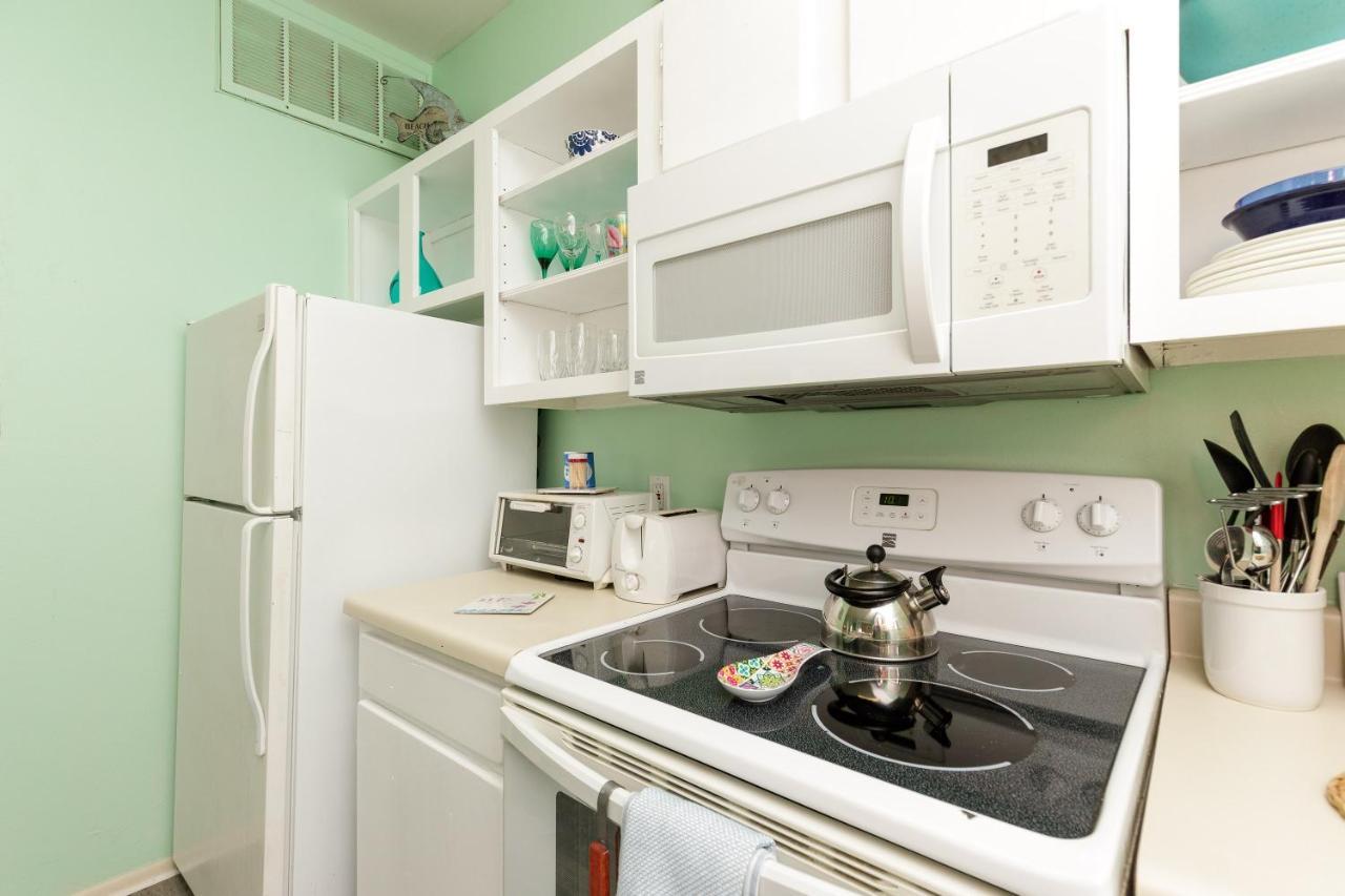 Corpus Christi Beachside Condo: Padre Island Retreat Exterior photo
