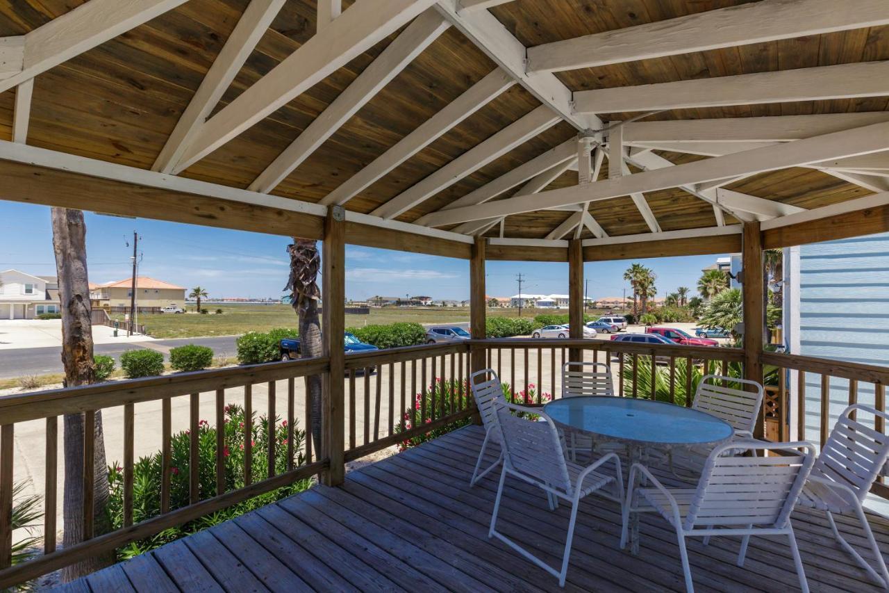 Corpus Christi Beachside Condo: Padre Island Retreat Exterior photo
